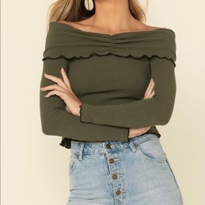 Shyanne women’s Olive Off the Shoulder Top